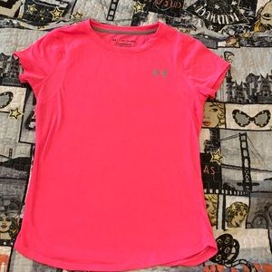 Hot pink under armor t shirt